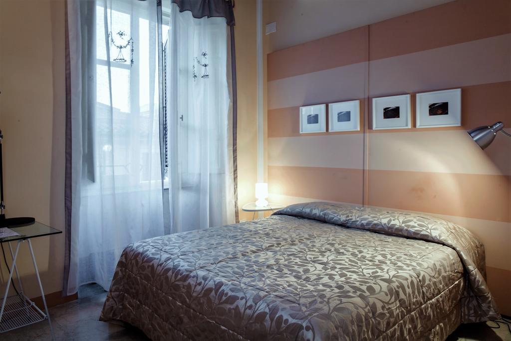 Cavour33 Bed & Breakfast มาสซา ภายนอก รูปภาพ