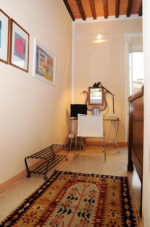 Cavour33 Bed & Breakfast มาสซา ภายนอก รูปภาพ