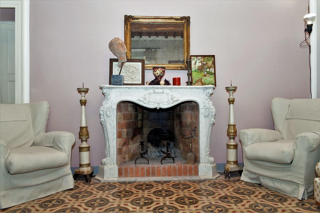 Cavour33 Bed & Breakfast มาสซา ภายนอก รูปภาพ